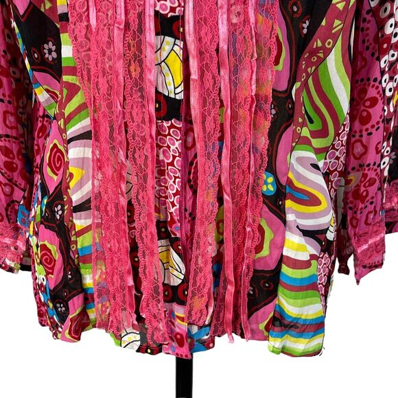 Violet & Claire X-Large Top Snap Front 3/4 Sleeve Boho Lace Geometric Pink Multi - Picture 3 of 9